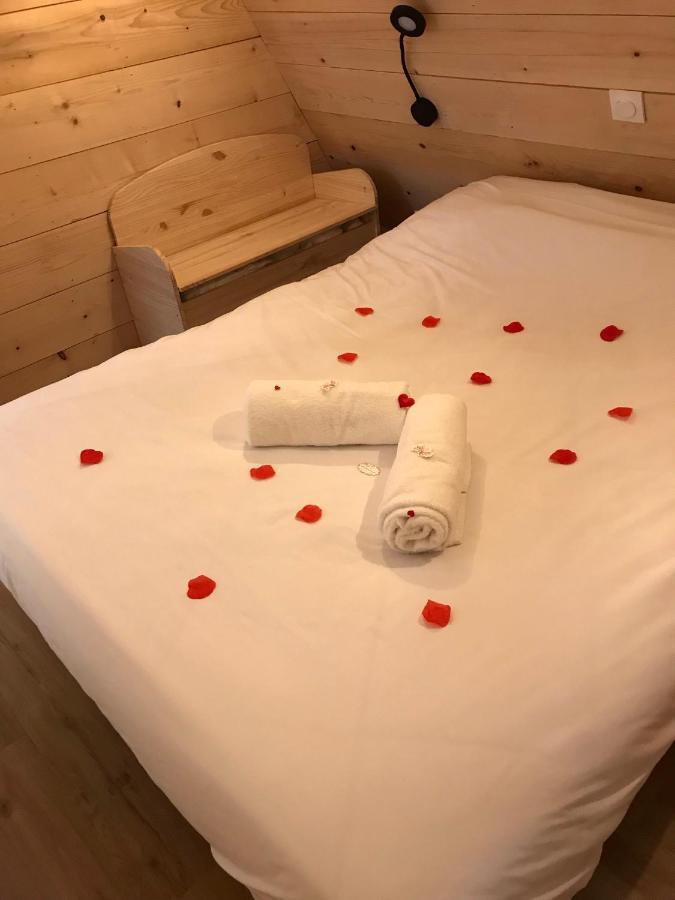 O Tipi Lodge Saint-Christo-en-Jarez Екстер'єр фото